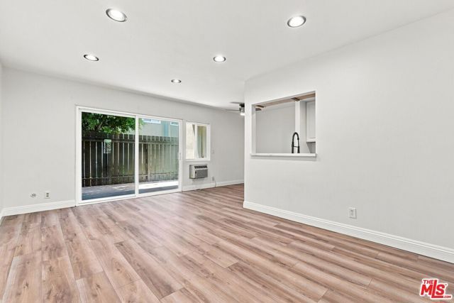 4812 Hollow Corner Road 151, Culver City, CA 90230