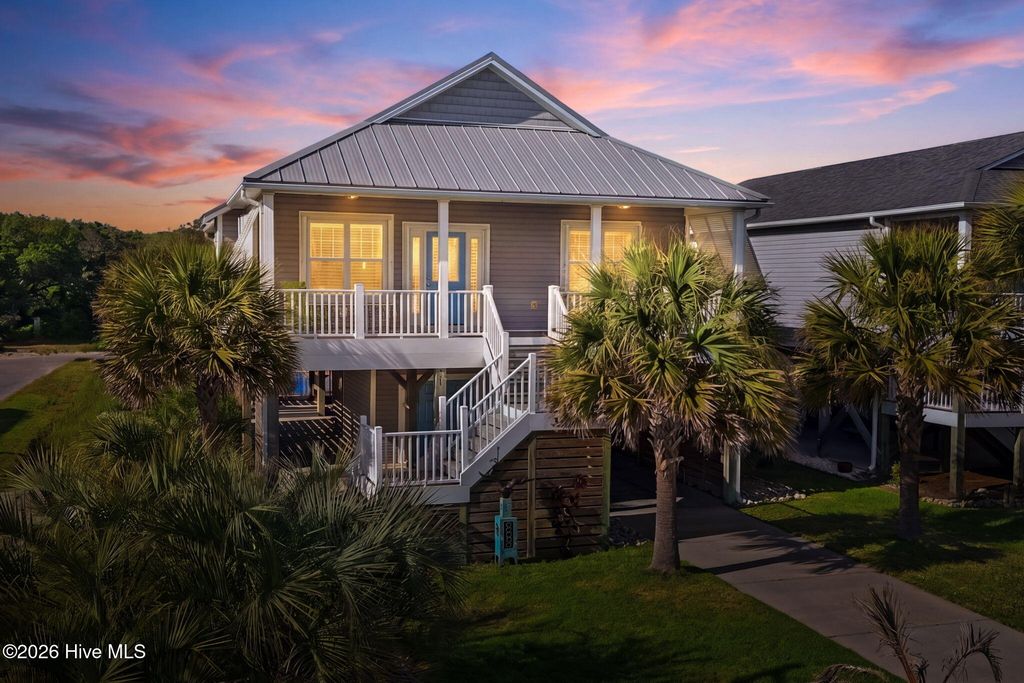 3702 E Dolphin Drive, Oak Island, NC 28465