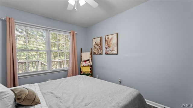 5304 Imperial River, Northport, AL 35473