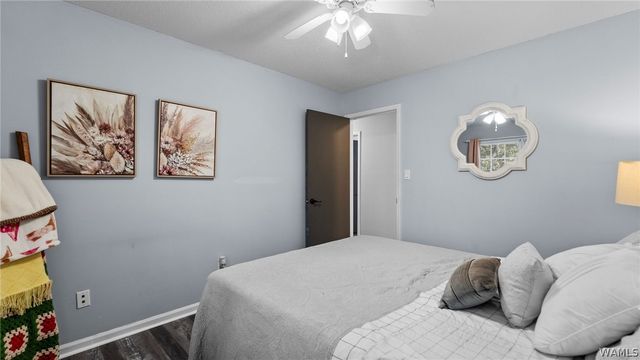 5304 Imperial River, Northport, AL 35473