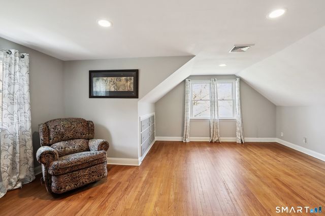 4 Candlewood Road, New Fairfield, CT 06812