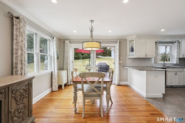 4 Candlewood Road, New Fairfield, CT 06812