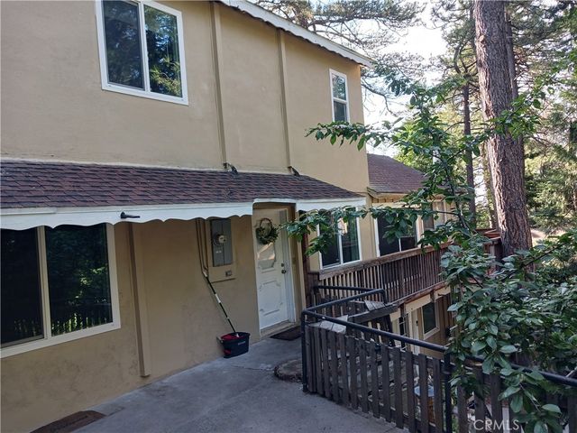 23304 Crest Forest, Crestline, CA 92325