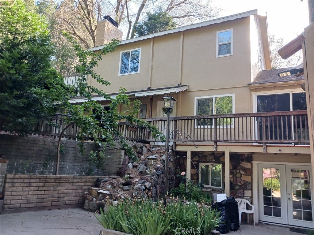 23304 Crest Forest, Crestline, CA 92325