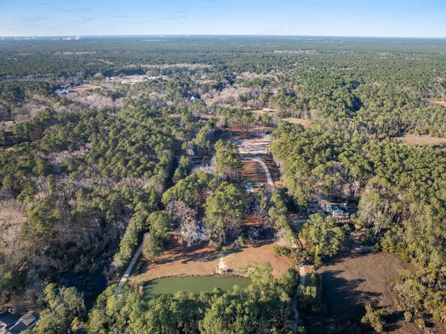 815 Yaupon Drive, Charleston, SC 29492