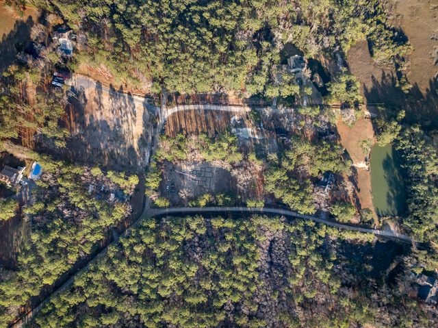 815 Yaupon Drive, Charleston, SC 29492