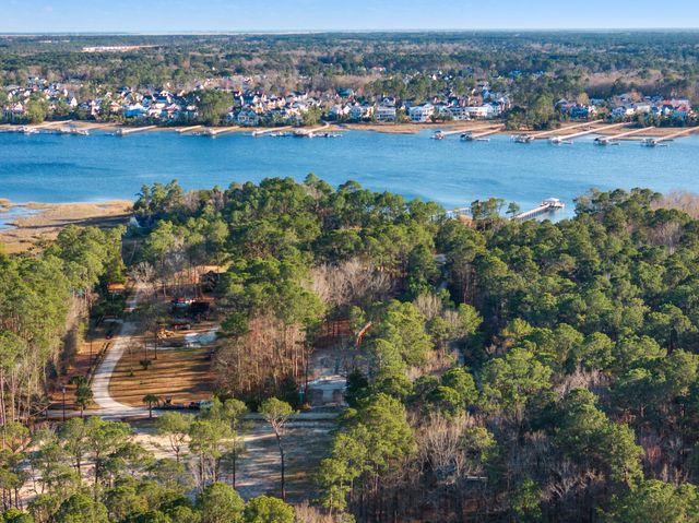 815 Yaupon Drive, Charleston, SC 29492