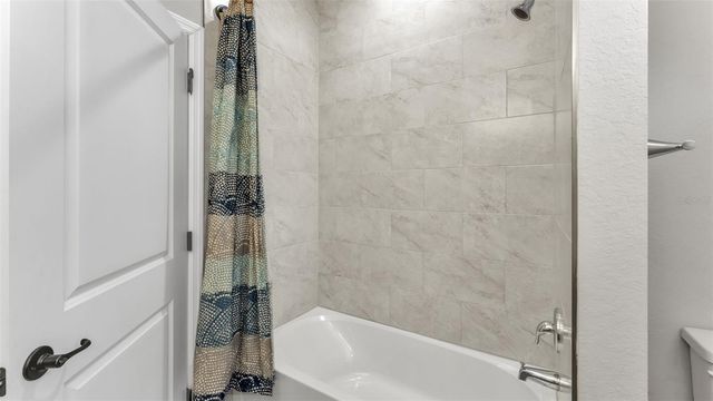 1221 KING AVENUE, Lakeland, FL 33803