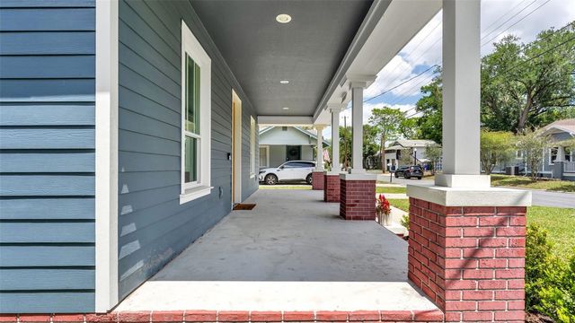 1221 KING AVENUE, Lakeland, FL 33803