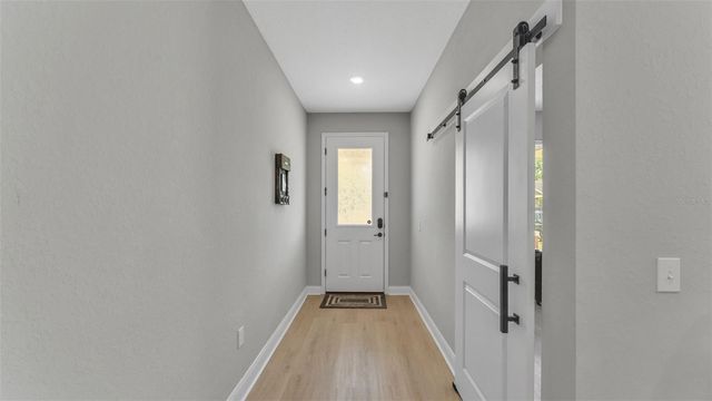 1221 KING AVENUE, Lakeland, FL 33803