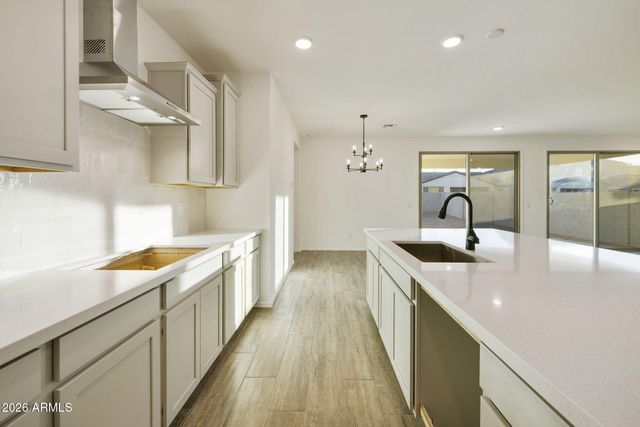 4933 W CAPISTRANO Avenue, Laveen, AZ 85339