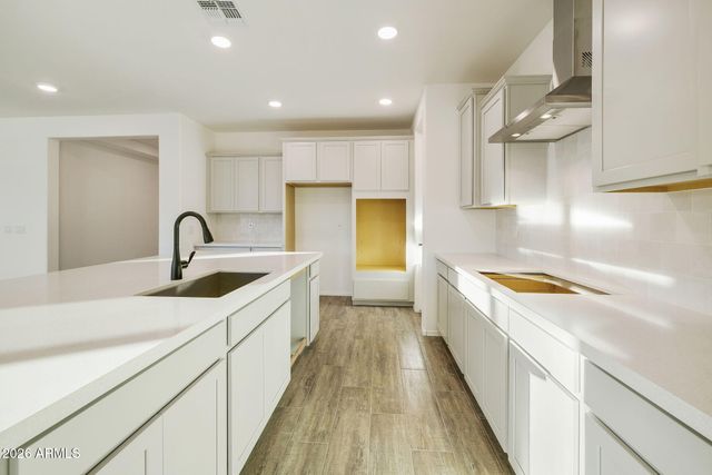 4933 W CAPISTRANO Avenue, Laveen, AZ 85339