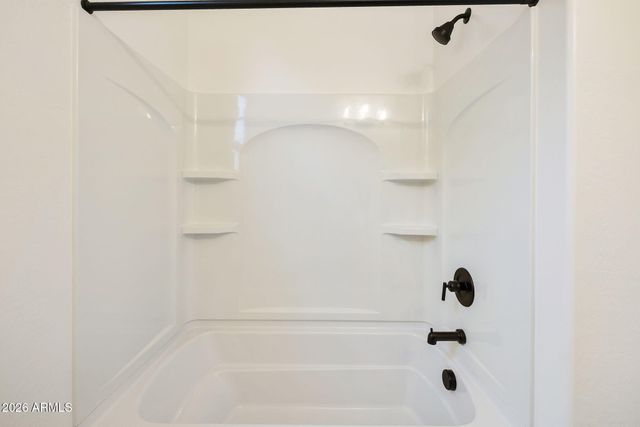 4933 W CAPISTRANO Avenue, Laveen, AZ 85339