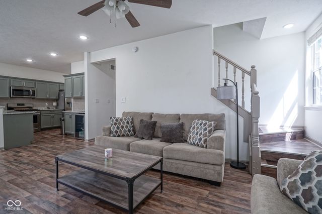 3123 Bretton Court, Indianapolis, IN 46268