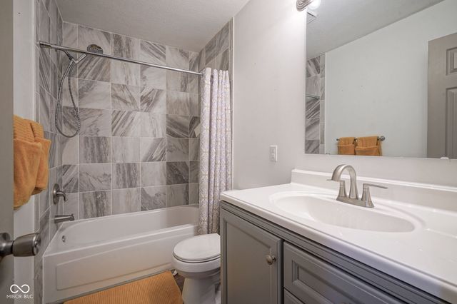 3123 Bretton Court, Indianapolis, IN 46268