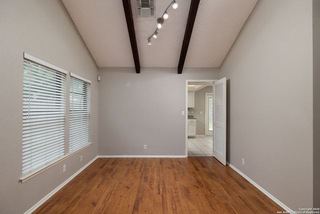 3315 Sackville, San Antonio, TX 78247