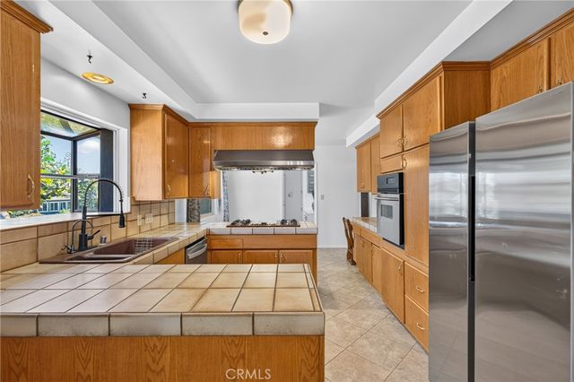 10401 Wystone Avenue, Porter Ranch, CA 91326