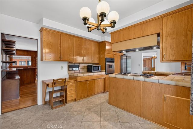 10401 Wystone Avenue, Porter Ranch, CA 91326