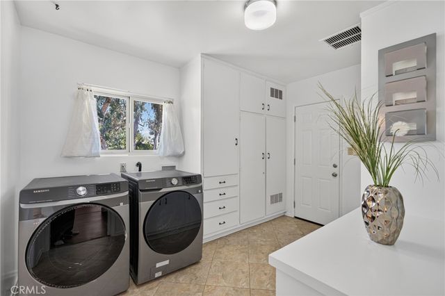 10401 Wystone Avenue, Porter Ranch, CA 91326