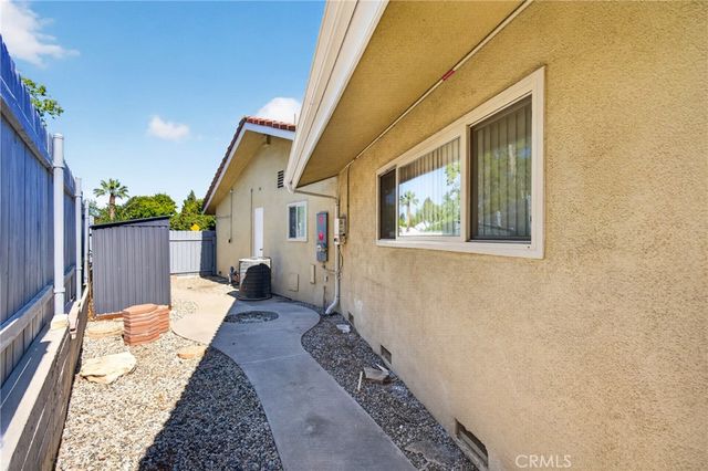 10401 Wystone Avenue, Porter Ranch, CA 91326