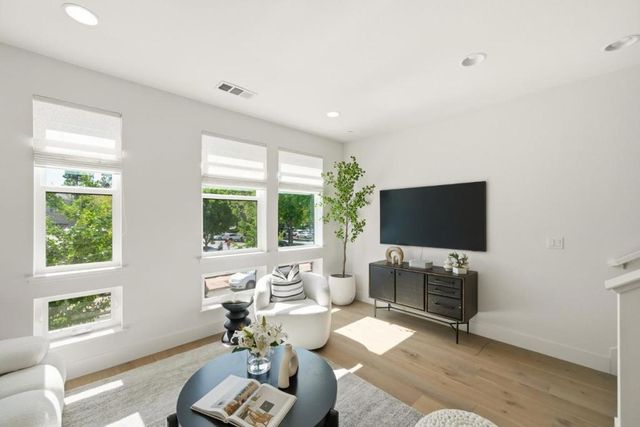 3607 Nation Avenue, Fremont, CA 94538