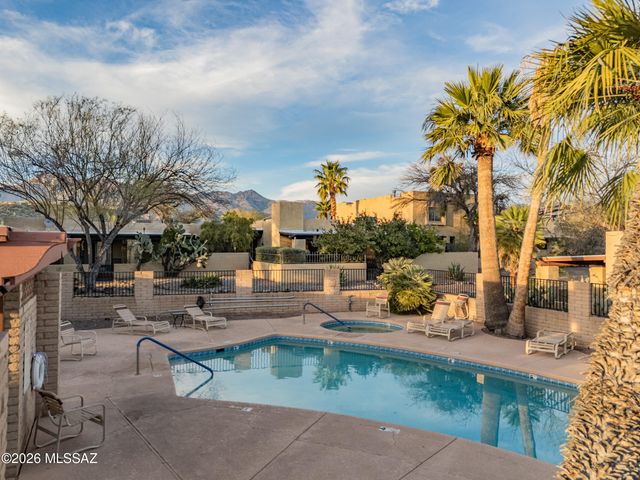 6941 E Rivercrest Road, Tucson, AZ 85750