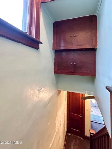 29 Bogart Terrace, Albany, NY 12202