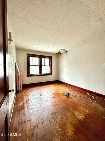 29 Bogart Terrace, Albany, NY 12202