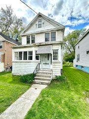 29 Bogart Terrace, Albany, NY 12202