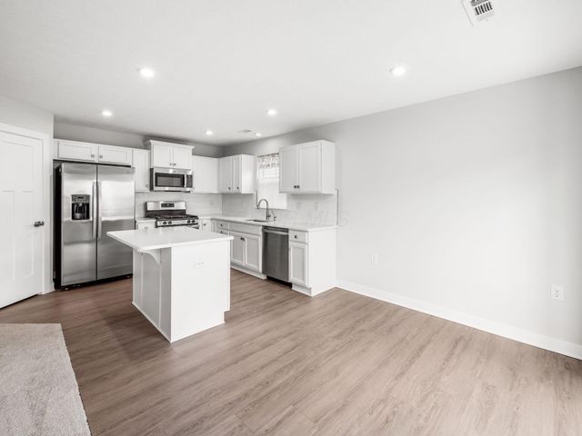 2393 McClouds Square, Marysville, OH 43040