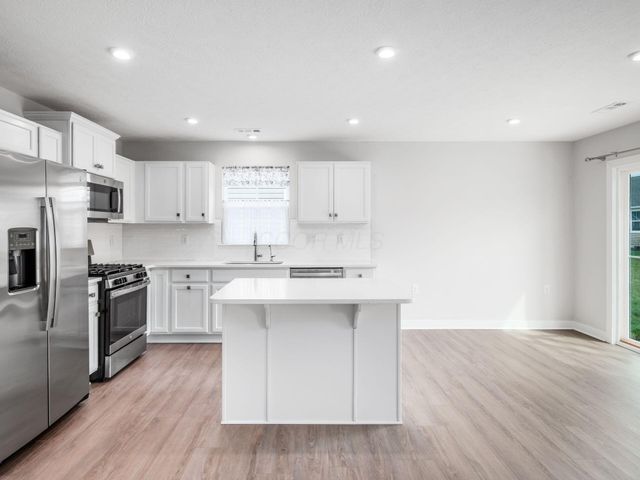 2393 McClouds Square, Marysville, OH 43040