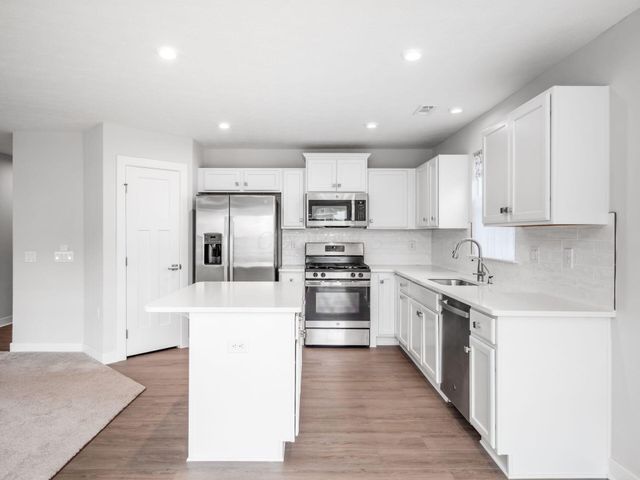 2393 McClouds Square, Marysville, OH 43040