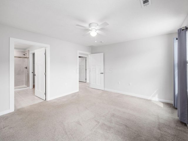 2393 McClouds Square, Marysville, OH 43040