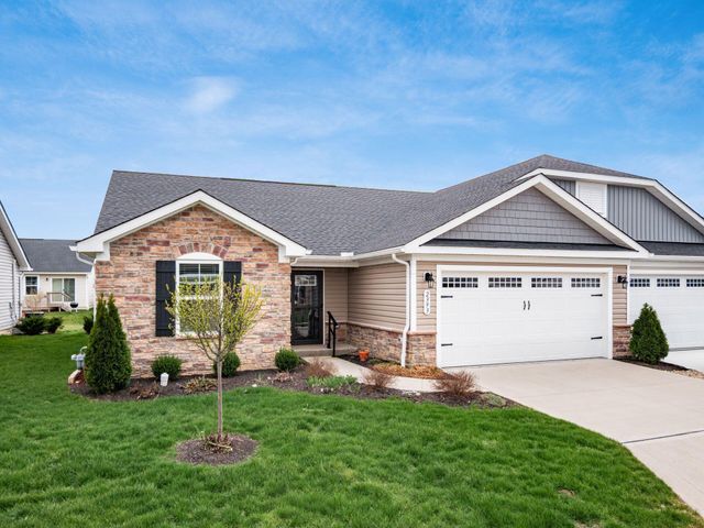 2393 McClouds Square, Marysville, OH 43040