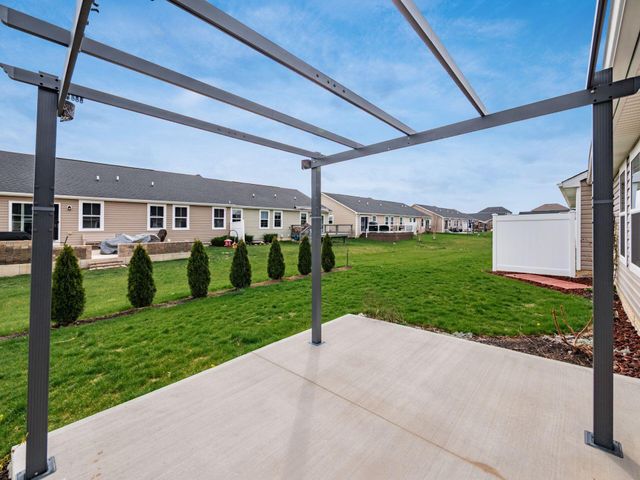 2393 McClouds Square, Marysville, OH 43040