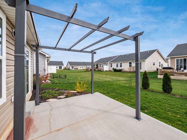 2393 McClouds Square, Marysville, OH 43040