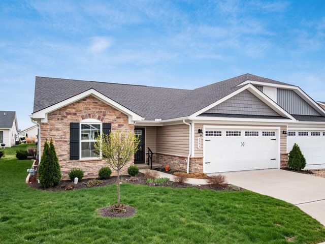 2393 McClouds Square, Marysville, OH 43040