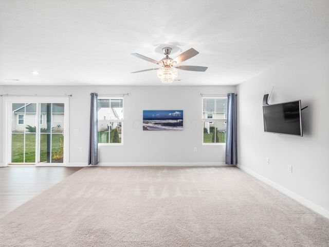 2393 McClouds Square, Marysville, OH 43040