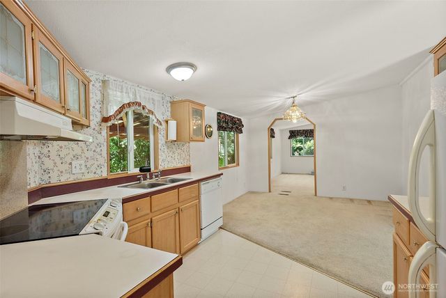 6677 SE Sedgwick Road, Port Orchard, WA 98366