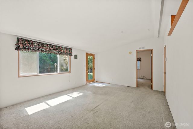 6677 SE Sedgwick Road, Port Orchard, WA 98366