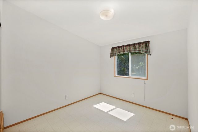 6677 SE Sedgwick Road, Port Orchard, WA 98366