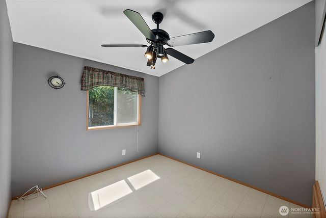 6677 SE Sedgwick Road, Port Orchard, WA 98366