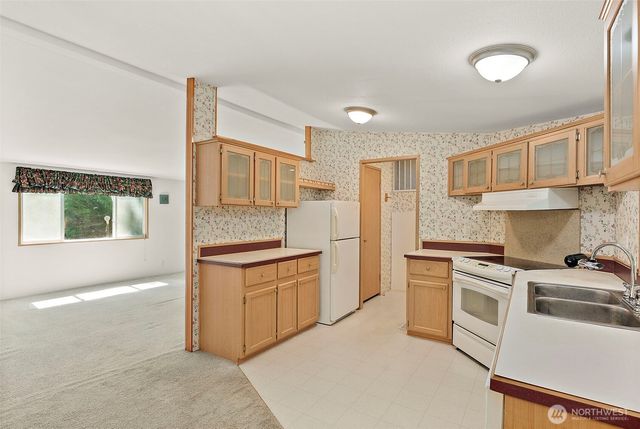 6677 SE Sedgwick Road, Port Orchard, WA 98366