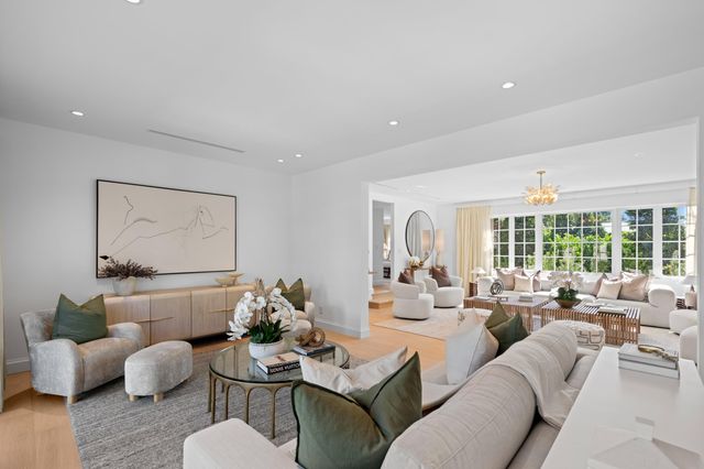 257 Via Linda, Palm Beach, FL 33480