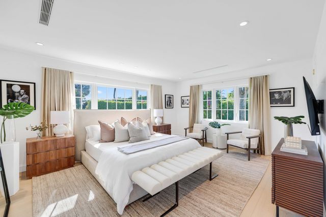 257 Via Linda, Palm Beach, FL 33480