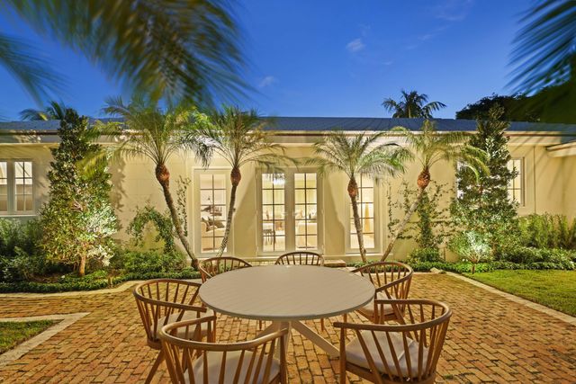 257 Via Linda, Palm Beach, FL 33480