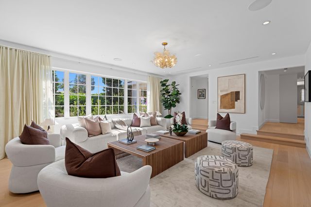 257 Via Linda, Palm Beach, FL 33480