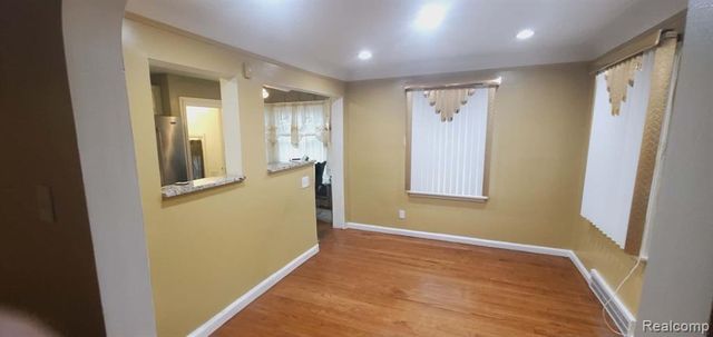 11334 Balfour Road, Detroit, MI 48224