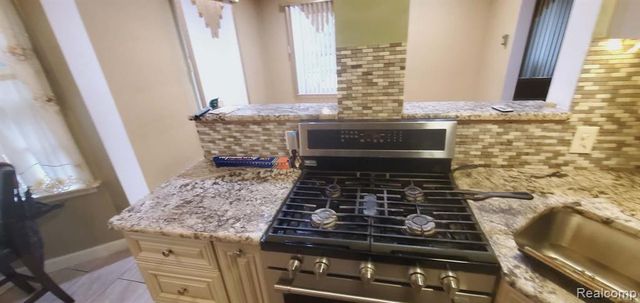 11334 Balfour Road, Detroit, MI 48224