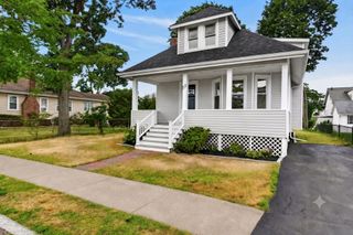 55 Shirley St, Quincy, MA 02169